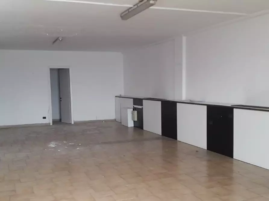 Immagine 2 di Ufficio in affitto  in tosco romagnola 203 a Cascina