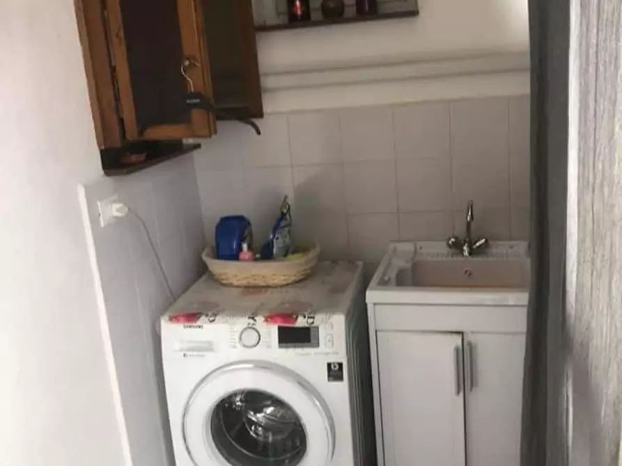 Immagine 13 di Appartamento in affitto  in Via Pacinotti a Viareggio