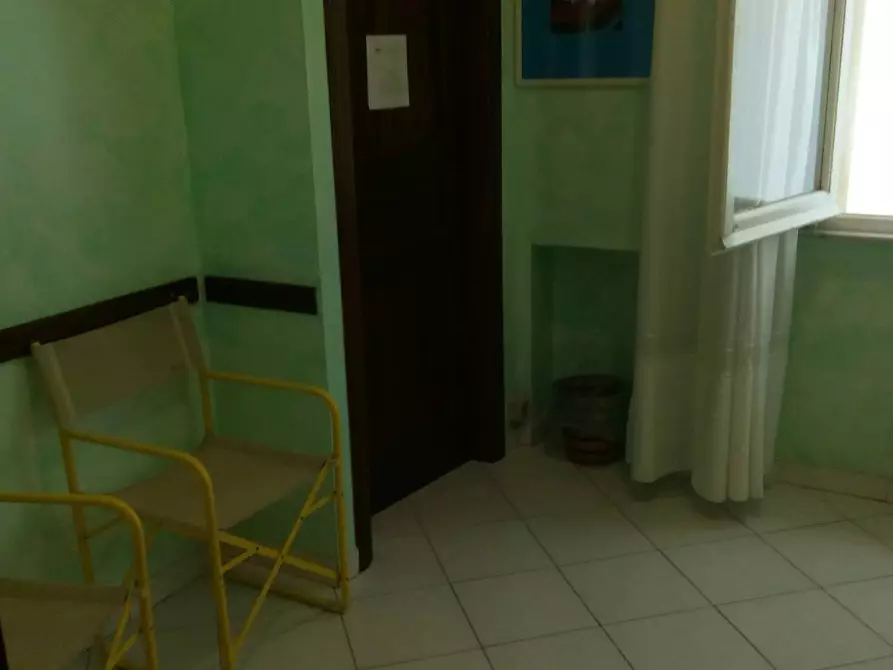 Immagine 2 di Ufficio in affitto  in Via grande 173 a Livorno