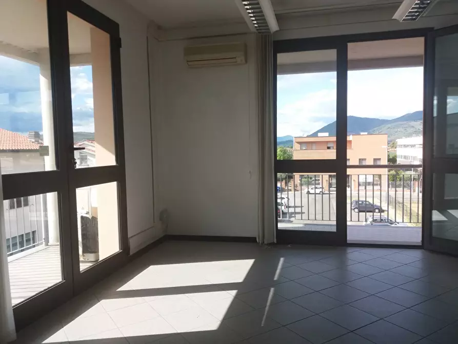 Immagine 7 di Ufficio in affitto  in via lenin - a San Giuliano Terme