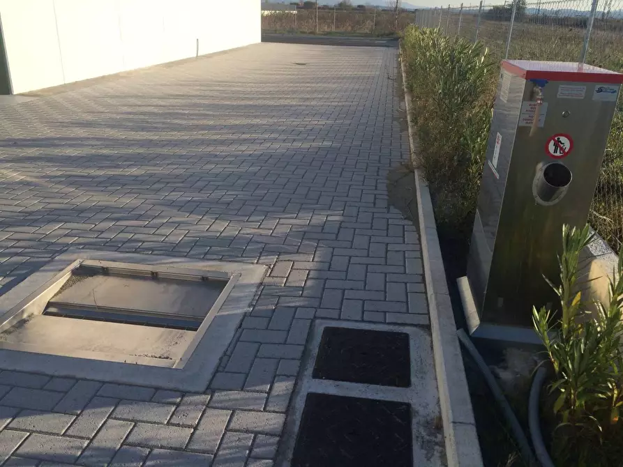 Immagine 7 di Magazzino in affitto  in via forti 1 a Pisa