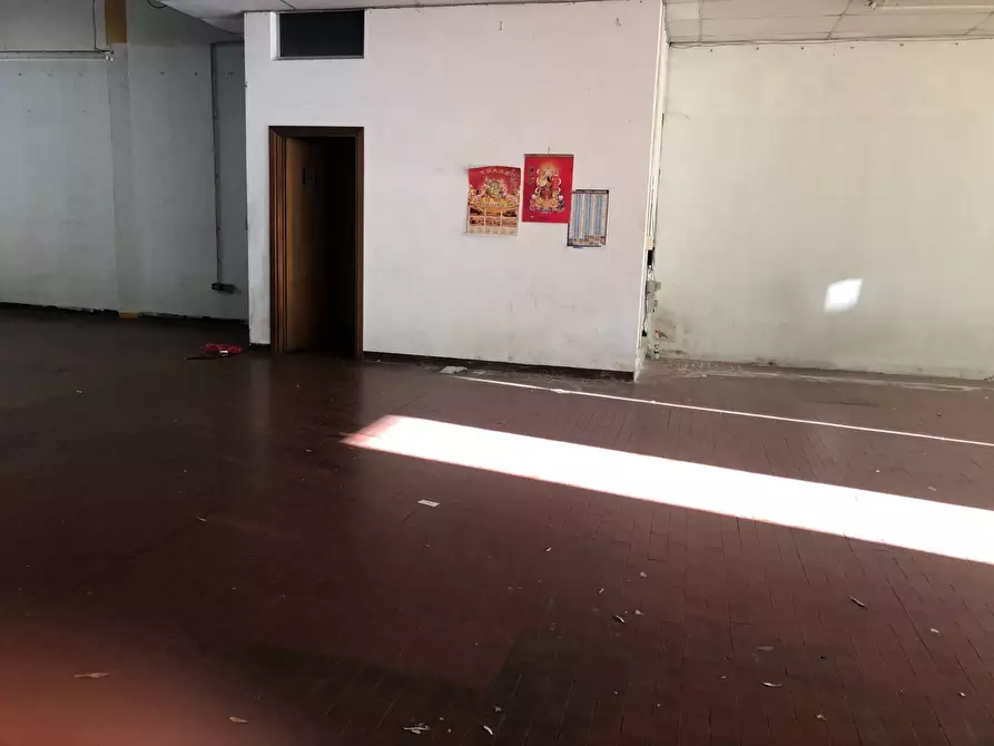 Immagine 7 di Attività commerciale in affitto  in Via Barcaioli a Altopascio