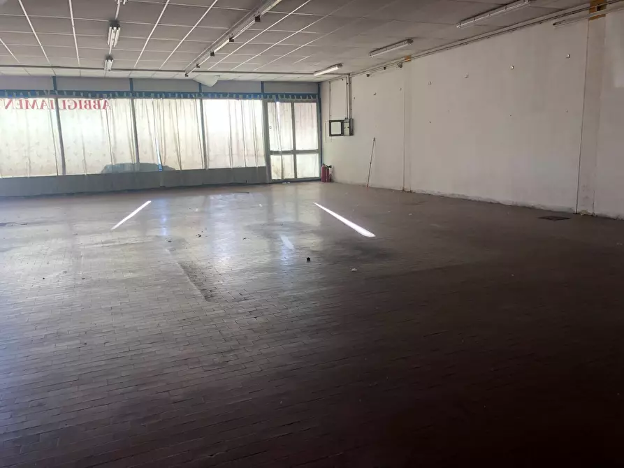 Immagine 9 di Attività commerciale in affitto  in Via Barcaioli a Altopascio