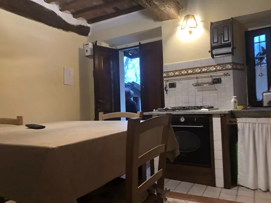 Immagine 3 di Casa indipendente in vendita  in via della cella 1 a Lucca