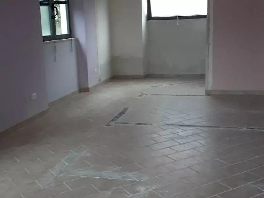 Immagine 4 di Attività commerciale in affitto  in Viale Europa 234 a Lucca