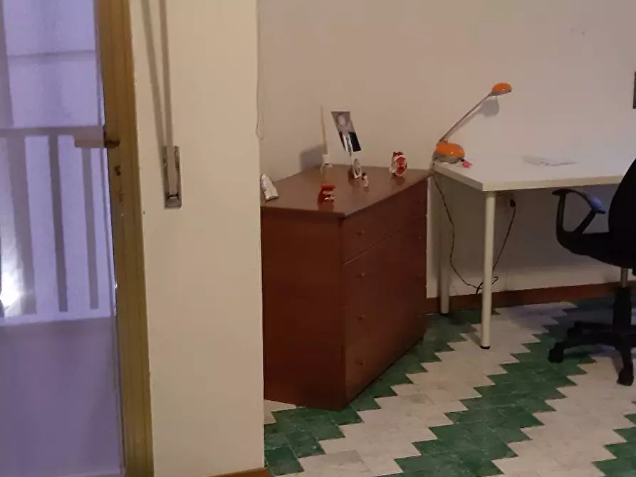 Immagine 13 di Camera in affitto  in Via Montello 36 a Pisa