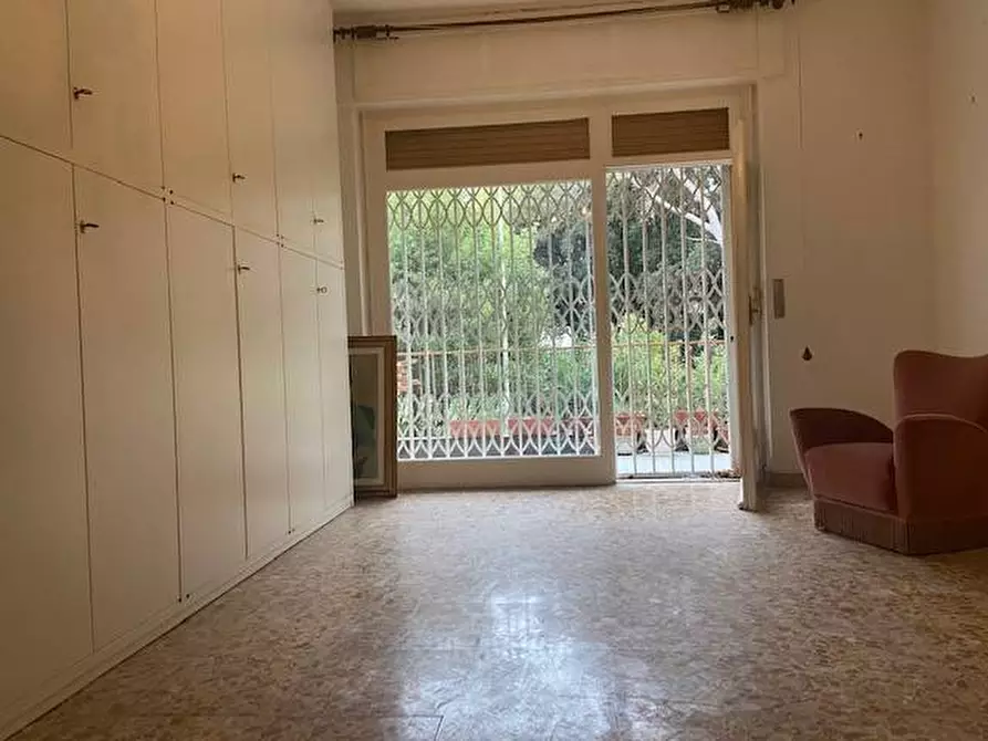 Immagine 21 di Appartamento in affitto  in Via Federico Caprilli 2 a Livorno
