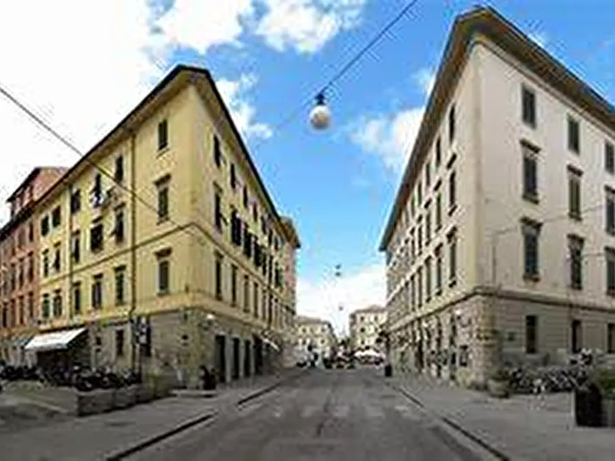 Immagine 5 di Attività commerciale in affitto  in Piazza Cavour a Livorno