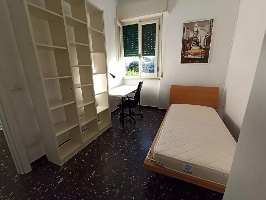 Immagine 5 di Camera in affitto  in Via Brenta 3 a Pisa