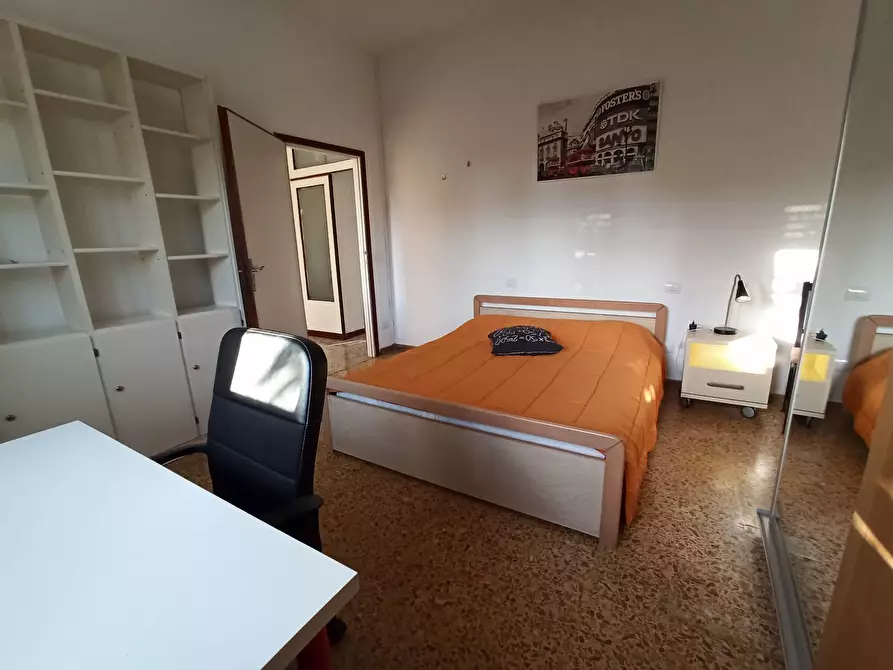 Immagine 7 di Camera in affitto  in Via Brenta 3 a Pisa