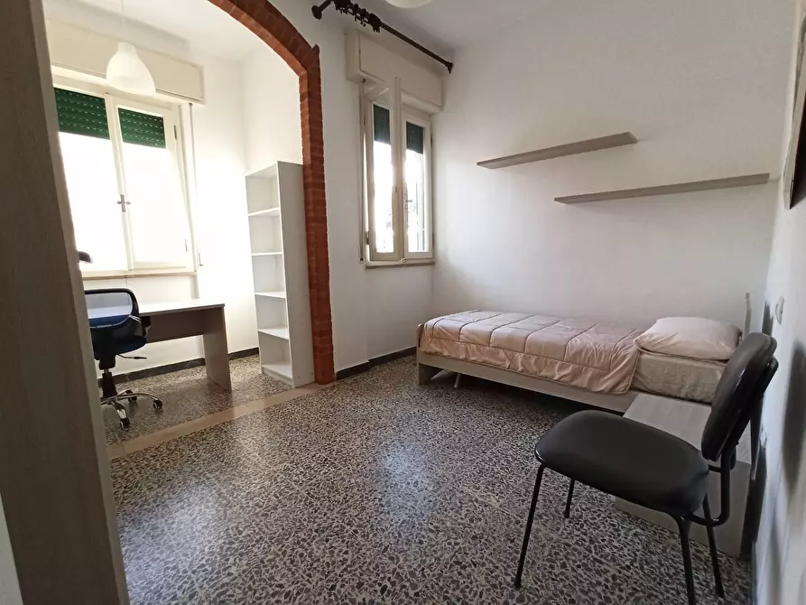 Immagine 10 di Camera in affitto  in Via Brenta 3 a Pisa