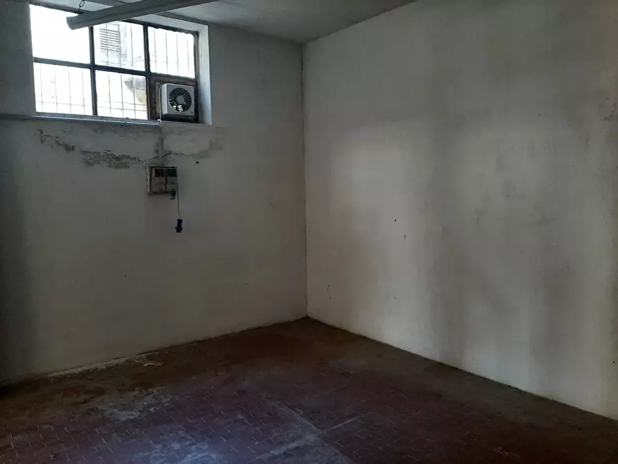 Immagine 14 di Attività commerciale in affitto  in via giovanni xxiii 25 a Vicopisano