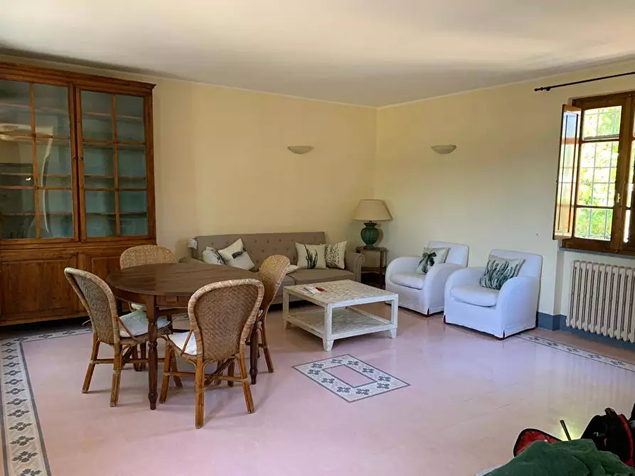 Immagine 3 di Casa indipendente in affitto  in via arginvecchio nord a Camaiore