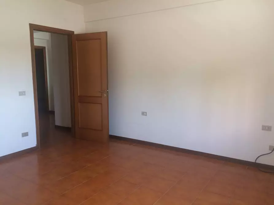 Immagine 8 di Casa indipendente in affitto  in via umberto tarracini 12 a Cascina