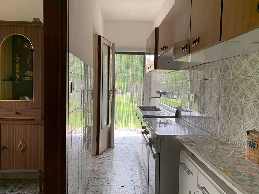 Immagine 2 di Appartamento in affitto  in Via Galileo Galilei a Viareggio