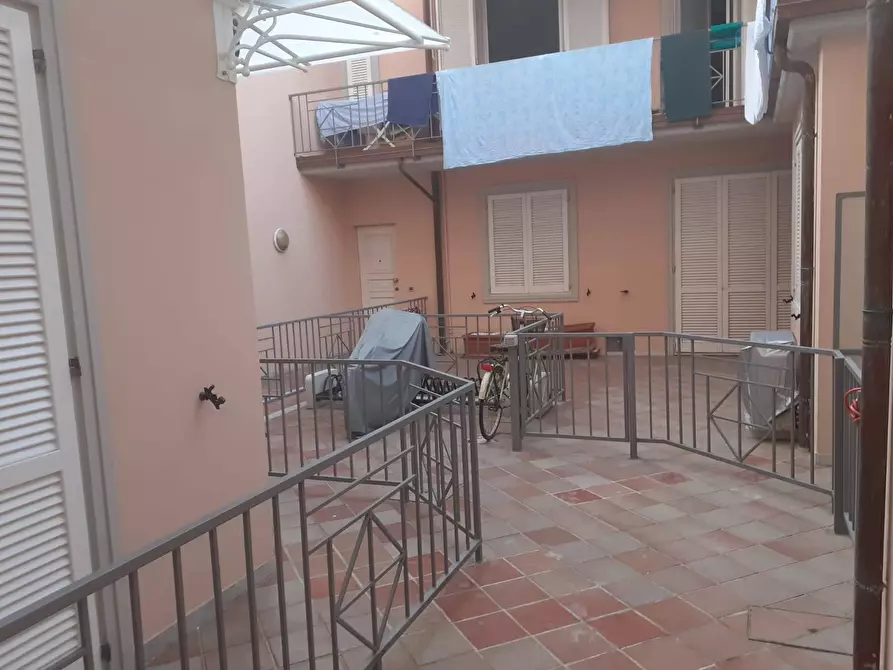 Immagine 26 di Appartamento in affitto  in Via Giuseppe Verdi - a Viareggio
