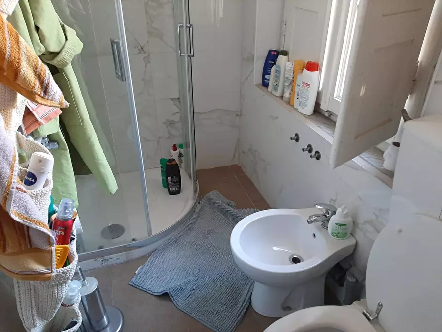 Immagine 4 di Camera in affitto  in Viale Francesco Bonaini 1 a Pisa