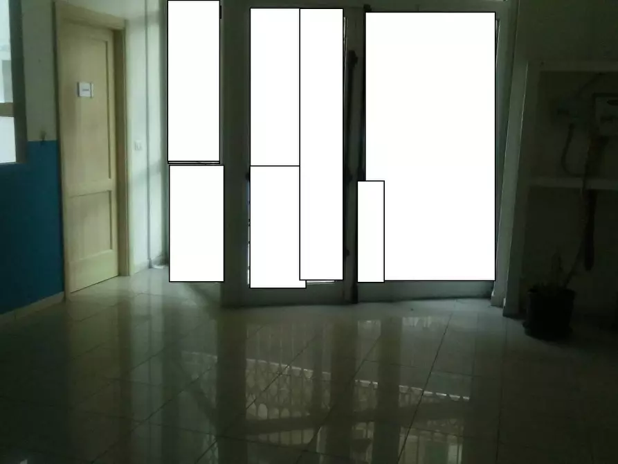 Immagine 15 di Ufficio in affitto  in Via Alessandro Volta 9 a Livorno