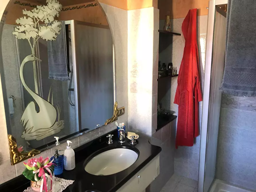 Immagine 10 di Casa indipendente in vendita  in toscoromagola a Cascina