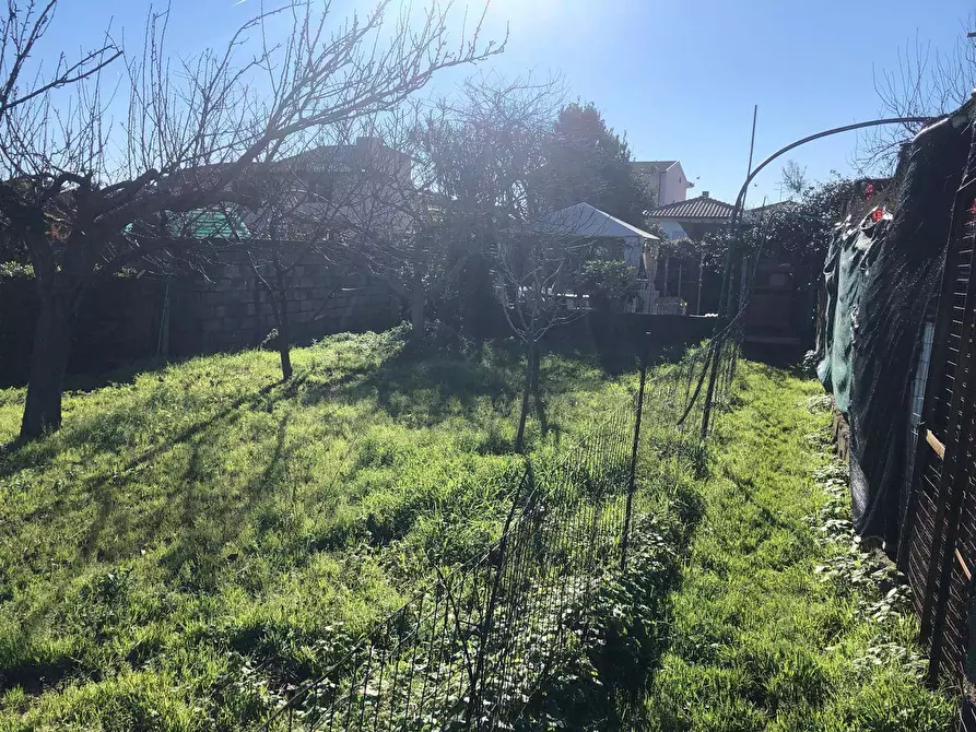 Immagine 22 di Casa indipendente in vendita  in toscoromagola a Cascina
