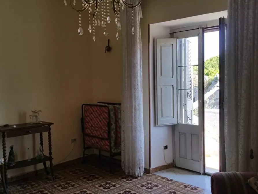 Immagine 27 di Casa indipendente in vendita  in via roma a Aidone