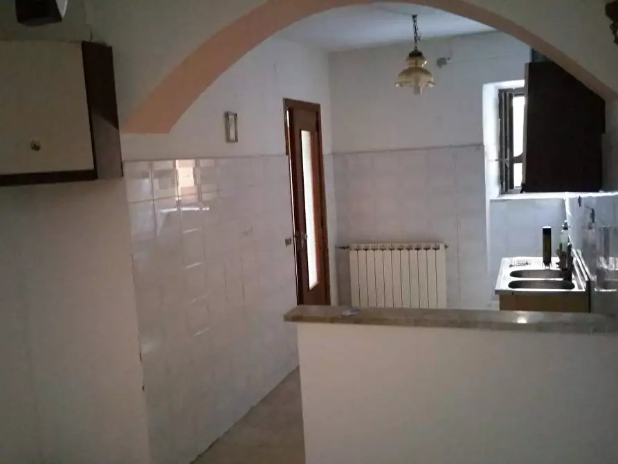 Immagine 34 di Casa indipendente in vendita  in via roma a Aidone