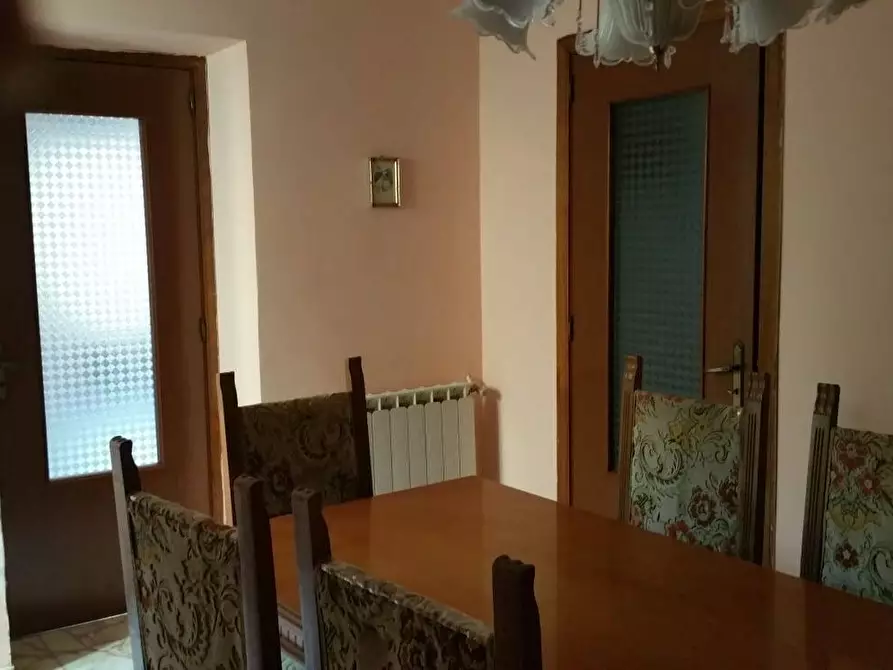 Immagine 36 di Casa indipendente in vendita  in via roma a Aidone