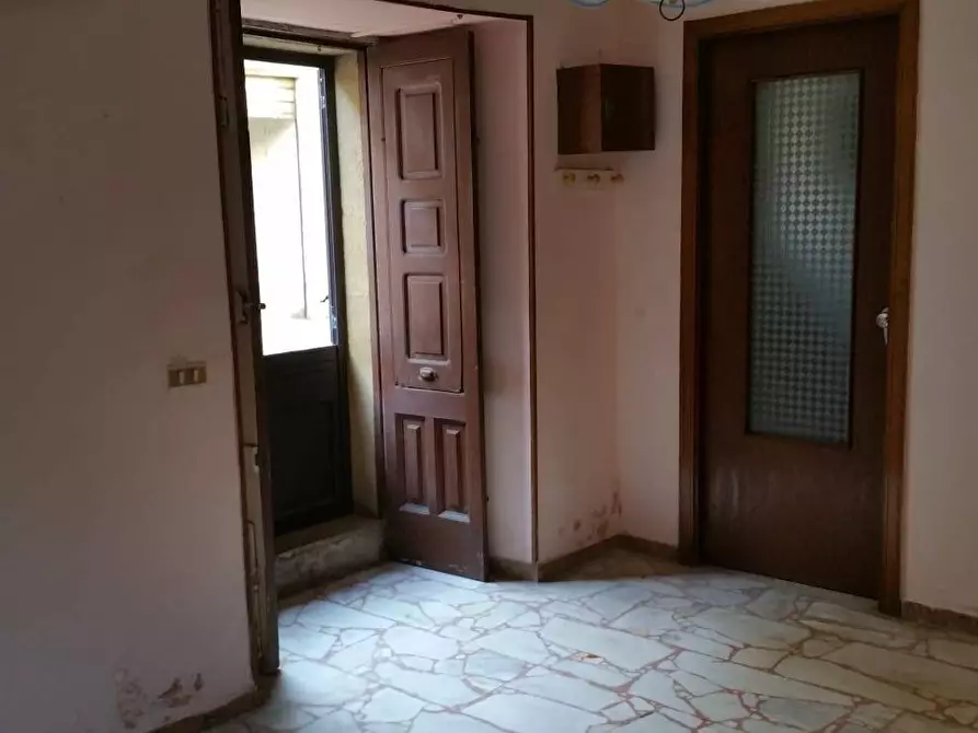 Immagine 41 di Casa indipendente in vendita  in via roma a Aidone