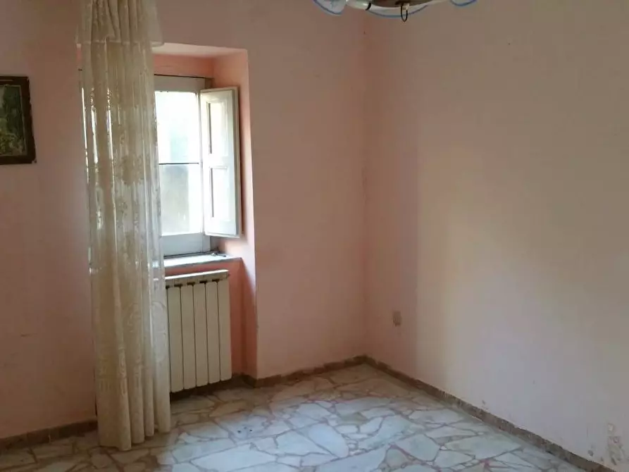 Immagine 42 di Casa indipendente in vendita  in via roma a Aidone