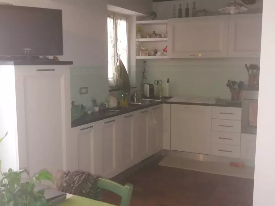 Immagine 2 di Casa indipendente in vendita  in via Terrapezzina a Camaiore