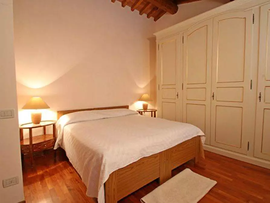 Immagine 18 di Casa indipendente in vendita  in Via Strettoia a Pietrasanta