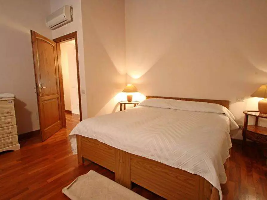 Immagine 19 di Casa indipendente in vendita  in Via Strettoia a Pietrasanta