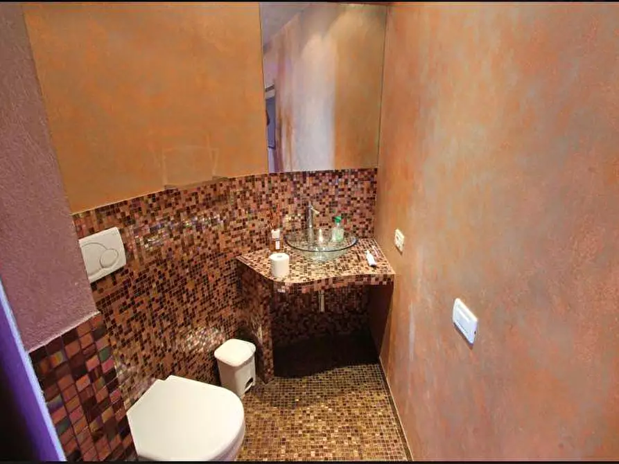 Immagine 27 di Casa indipendente in vendita  in Via Strettoia a Pietrasanta