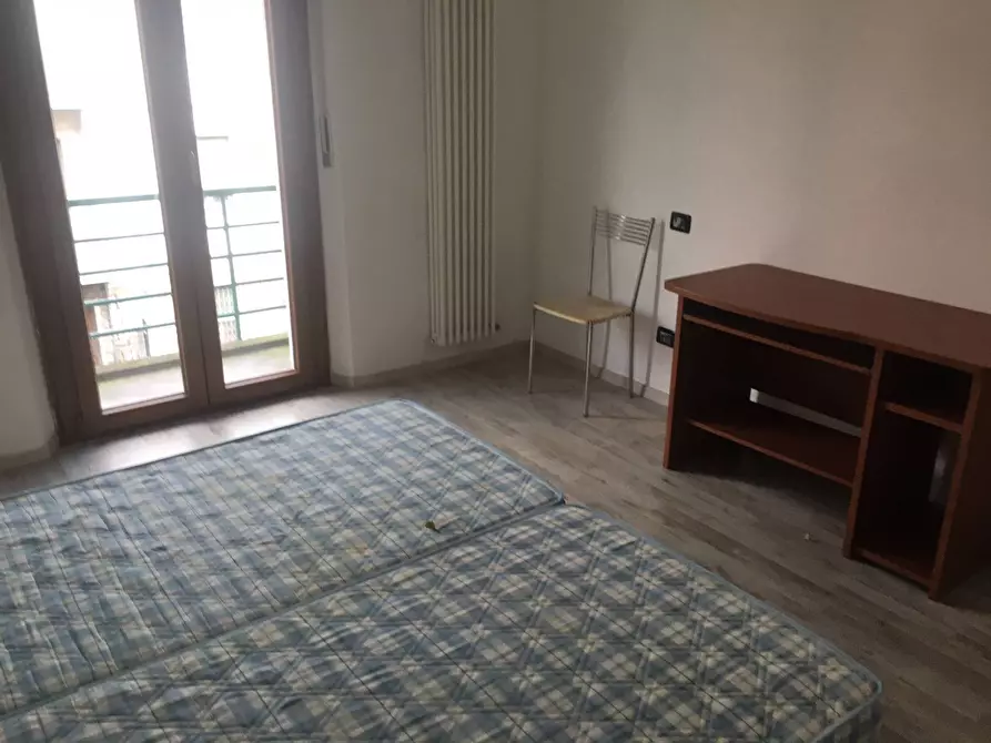 Immagine 1 di Appartamento in affitto  in piazza guerrazzi a Pisa