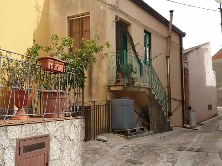 Immagine 10 di Casa indipendente in vendita  in via castello 1 a San Marco D'alunzio