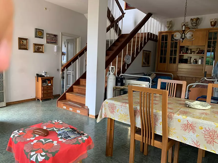 Immagine 7 di Casa indipendente in vendita  in Via Ugo Foscolo a Pietrasanta