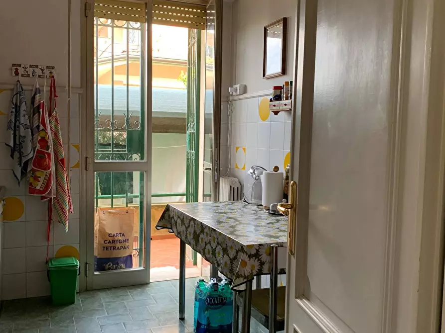 Immagine 10 di Casa indipendente in vendita  in Via Ugo Foscolo a Pietrasanta