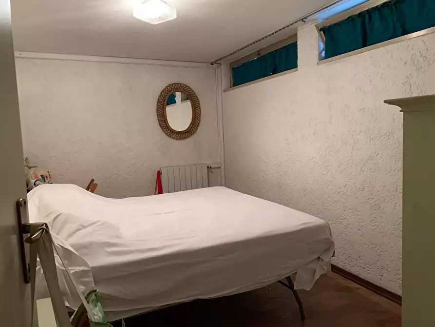 Immagine 28 di Casa indipendente in vendita  in Via Ugo Foscolo a Pietrasanta