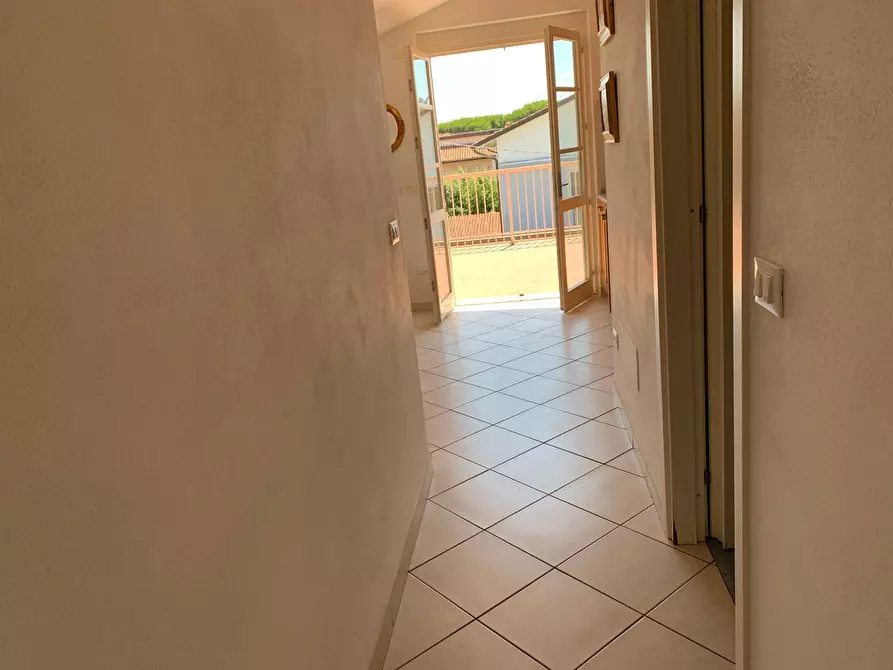 Immagine 7 di Appartamento in vendita  in via delle pinete a Massa