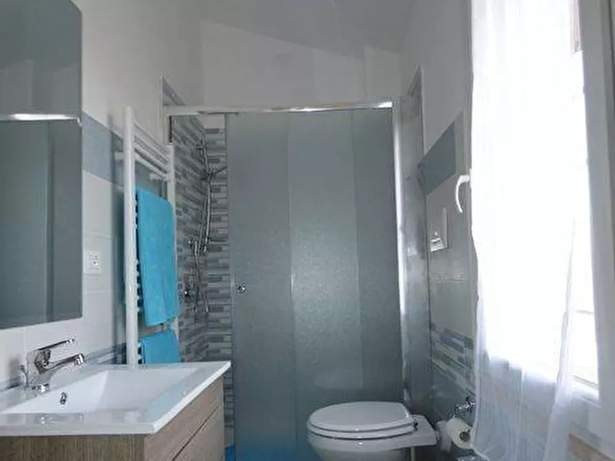 Immagine 7 di Casa indipendente in vendita  in Via dei Falegnami a Massarosa