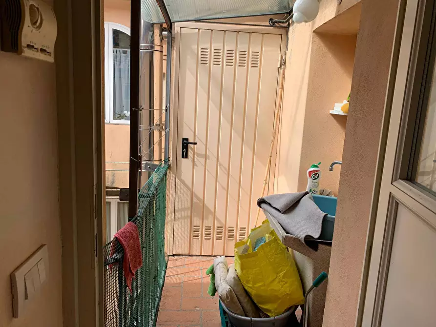 Immagine 17 di Appartamento in vendita  in Via Stagio Stagi 75 a Pietrasanta