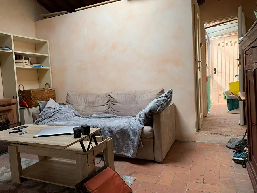 Immagine 9 di Appartamento in vendita  in Via Stagio Stagi 75 a Pietrasanta