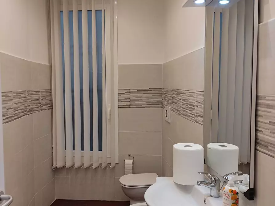 Immagine 10 di Ufficio in affitto  in Via Cairoli a Livorno