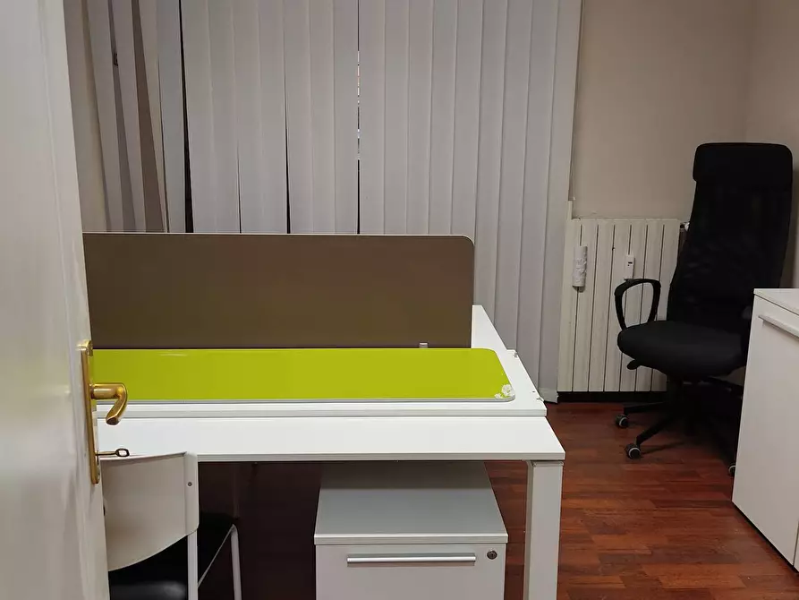 Immagine 4 di Ufficio in affitto  in Via Cairoli a Livorno
