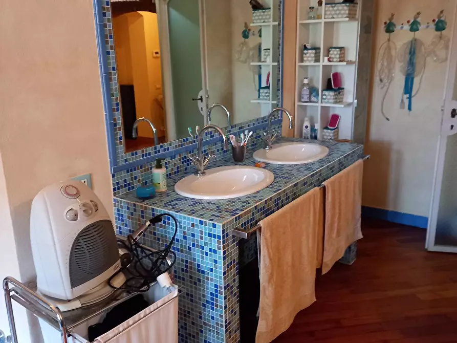 Immagine 19 di Villetta a schiera in vendita  in Via Val di Conella 15 a Collesalvetti