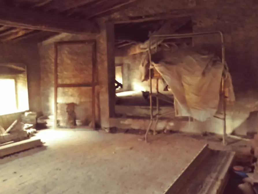 Immagine 49 di Casa indipendente in vendita  in via eugenio III a Calci