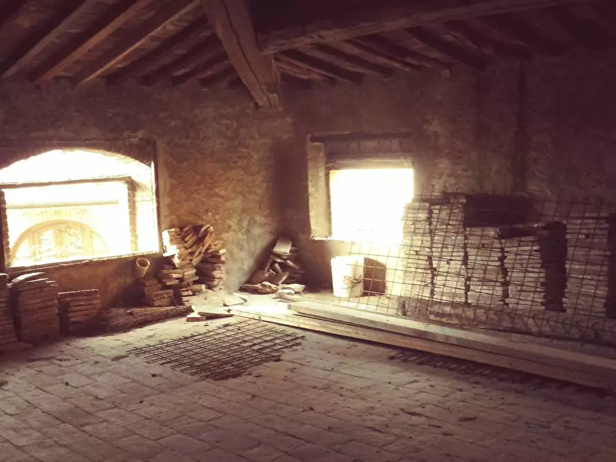 Immagine 52 di Casa indipendente in vendita  in via eugenio III a Calci