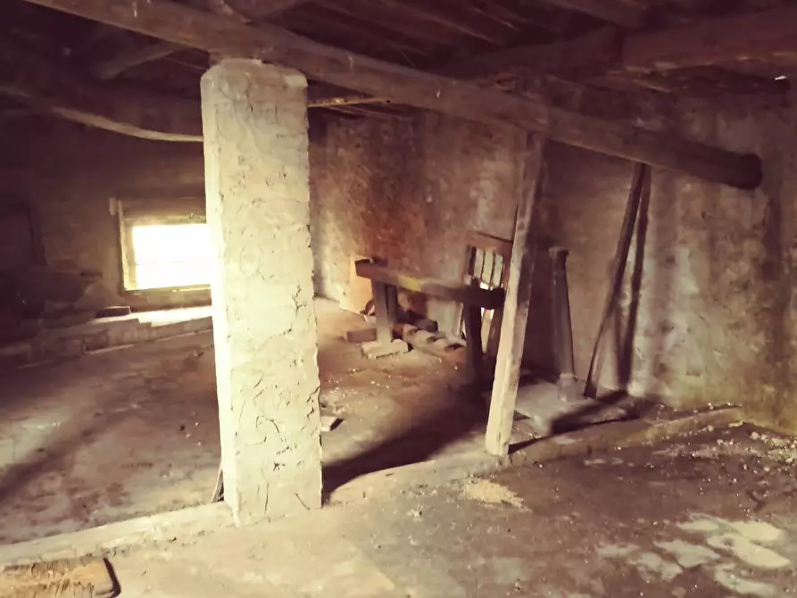 Immagine 56 di Casa indipendente in vendita  in via eugenio III a Calci