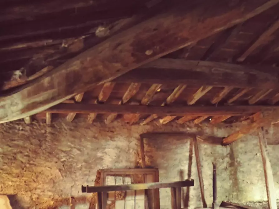 Immagine 58 di Casa indipendente in vendita  in via eugenio III a Calci