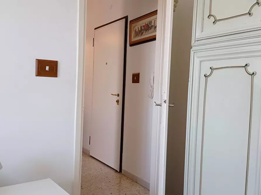 Immagine 6 di Appartamento in vendita  in Via Grande 100 a Livorno